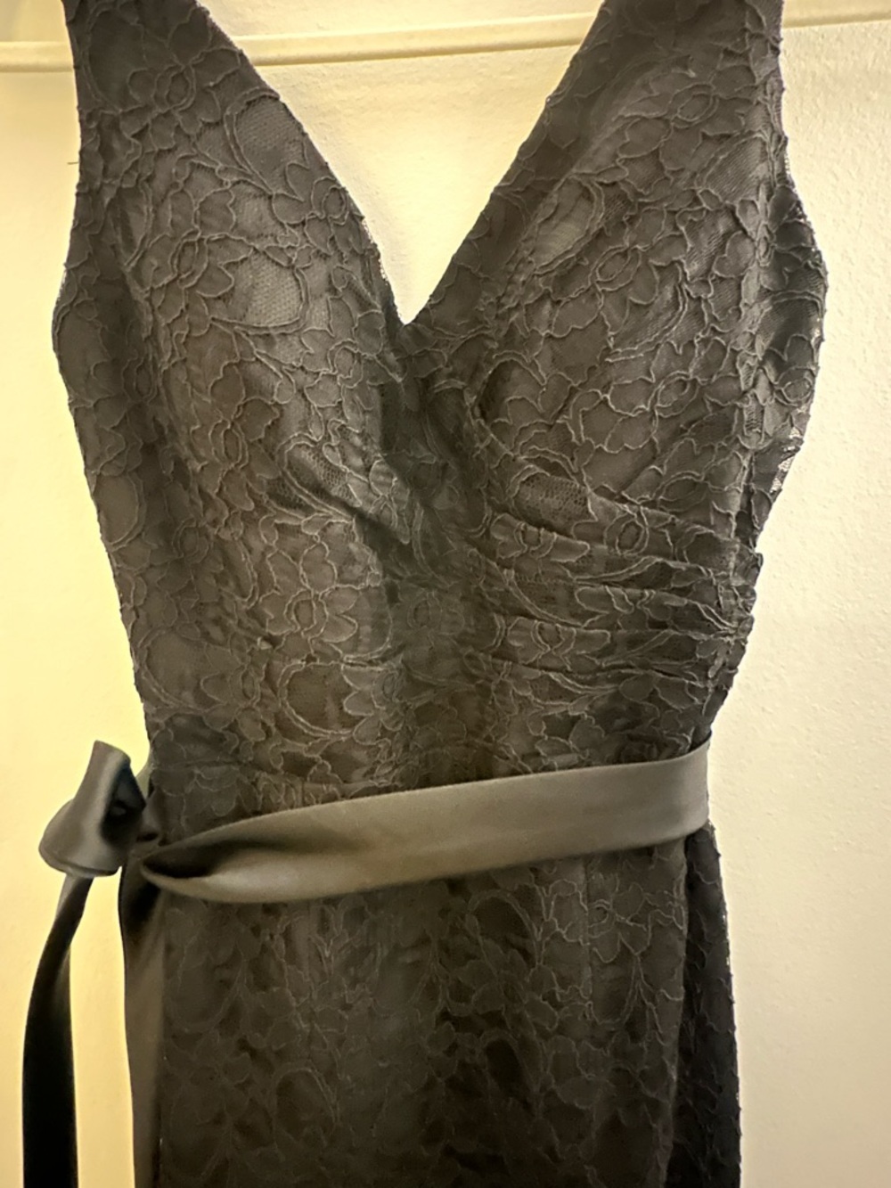 Mori Lee Madeline Gardner Black Lace Formal Gown - Size 8 - Floor Length - Picture 3 of 7